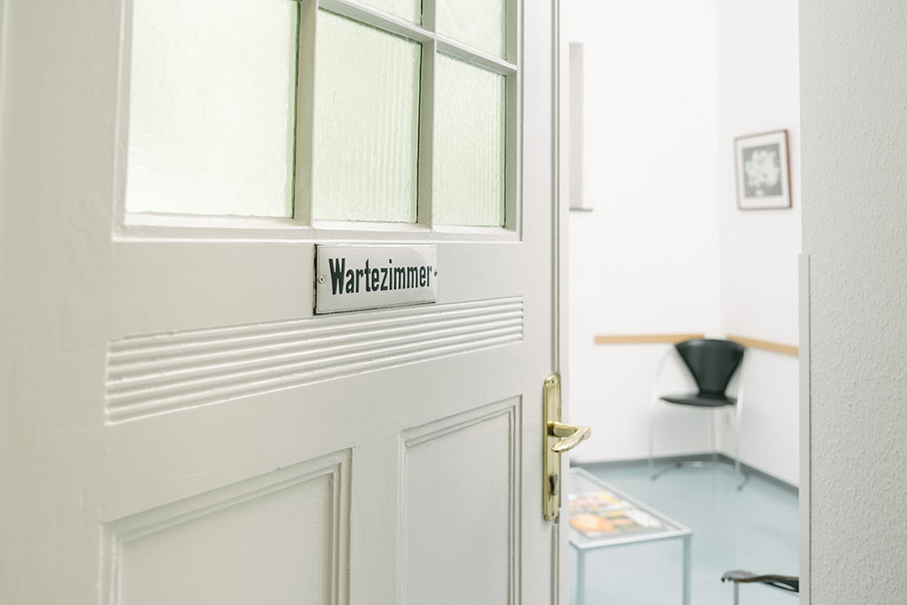 Lungenfacharzt Verden – Dr. med. Philipp Fischer – Praxis – Wartezimmer Lungenfacharzt Verden - Dr. med. Philipp Fischer - Praxis - Wartezimmer